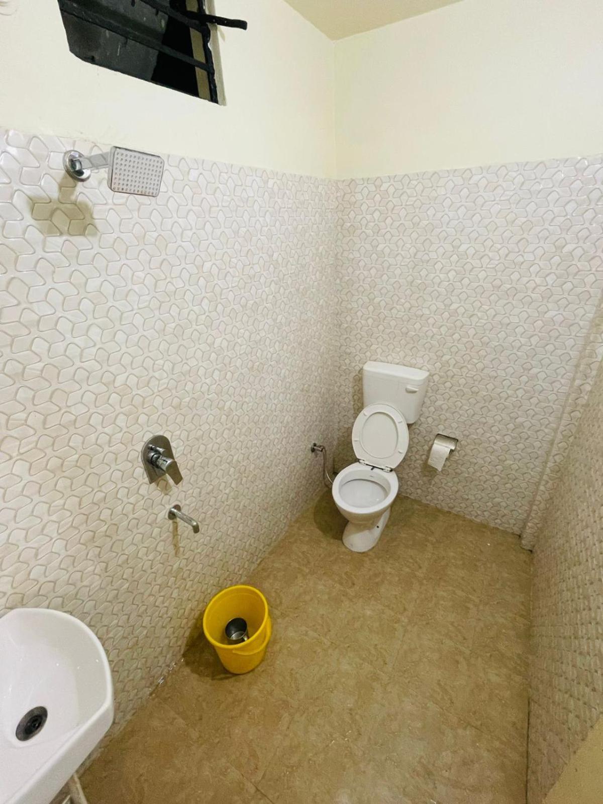 Bed & Breakfast Shankar Vilaas -a Boutique Forigners Choice Near Ghats And Temples